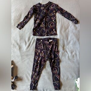 GAP Navy Pajama Set with Colorful football helmets 2T
